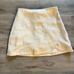 Abercrombie & Fitch Elegant Cream Skirt